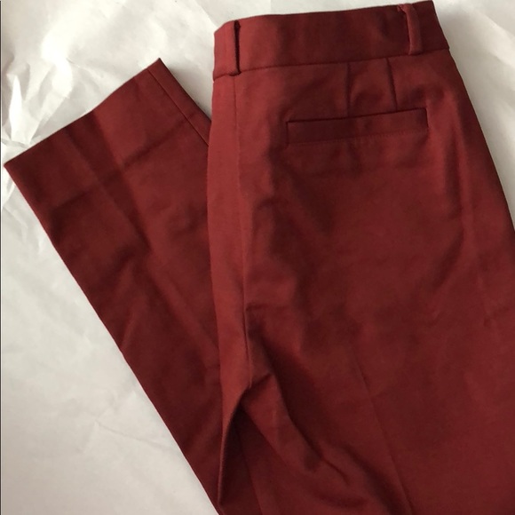 Kate Spade maroon Pants! Size 4! - Picture 4 of 6